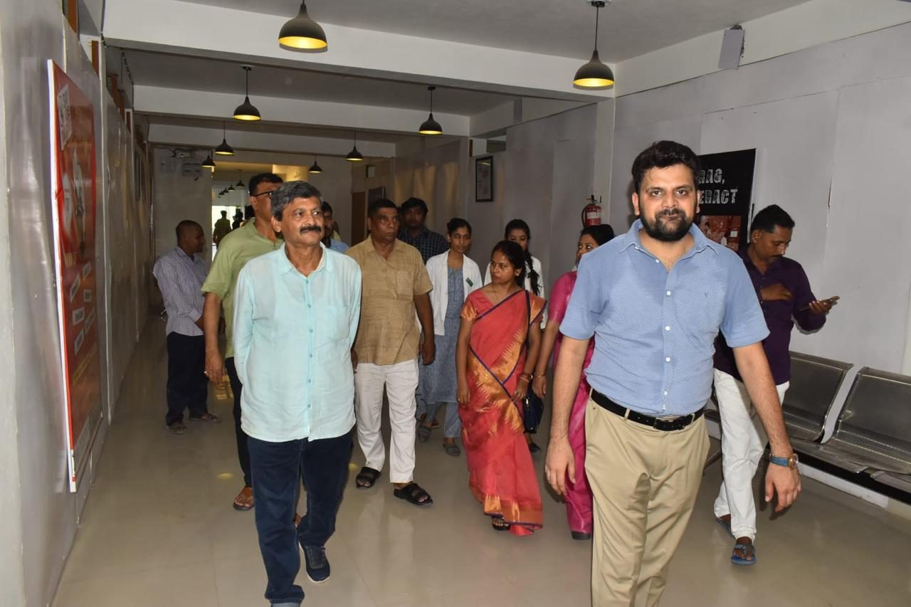 Touring the college corridors with the team