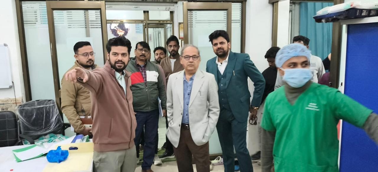 Discussing the hospital's facilities with the team