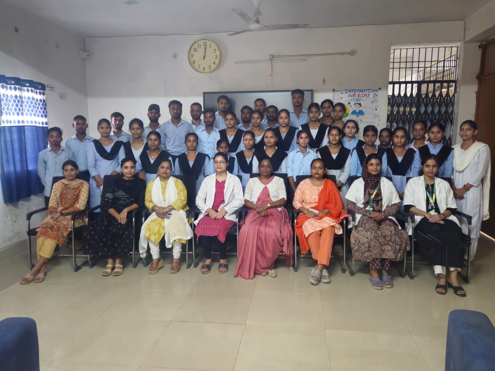 Students and faculty together on World Mental Health Day